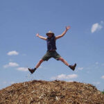 7 Sneaky Tricks to Dump Mulch FREE … and Legally!